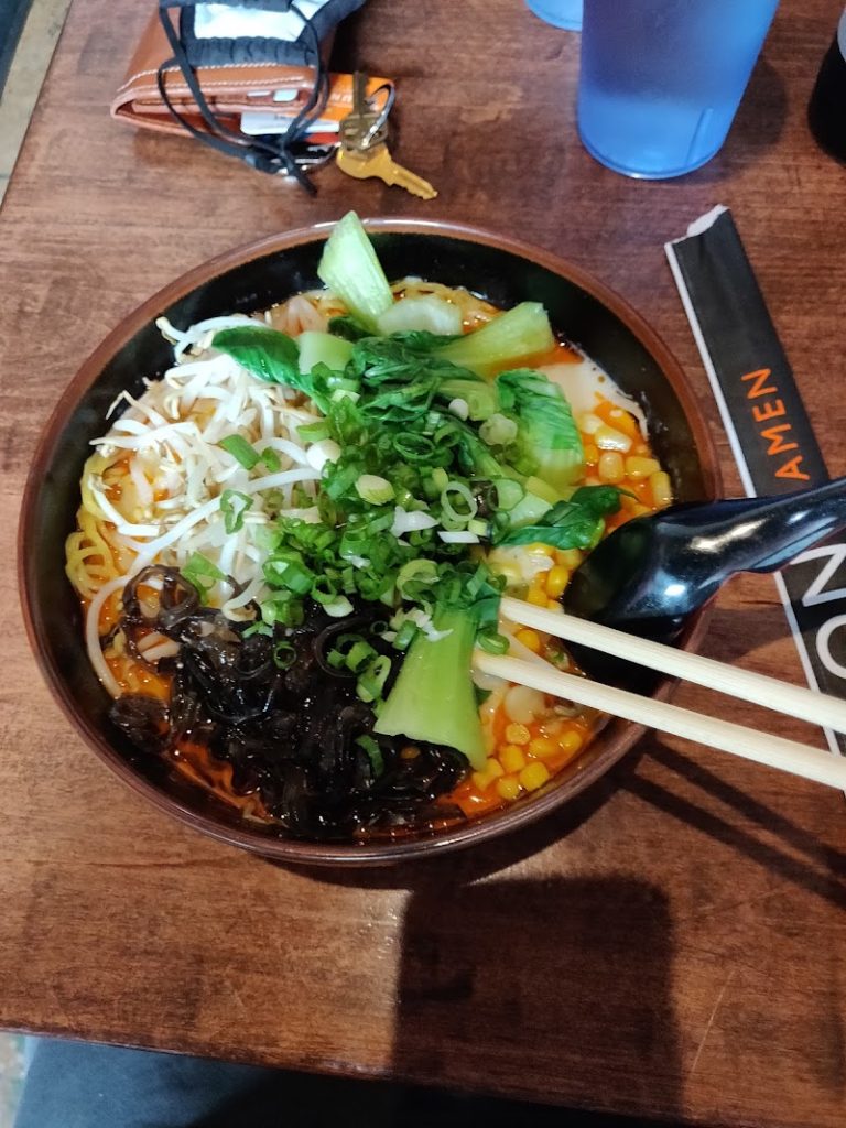 photo.html 65 768x1024