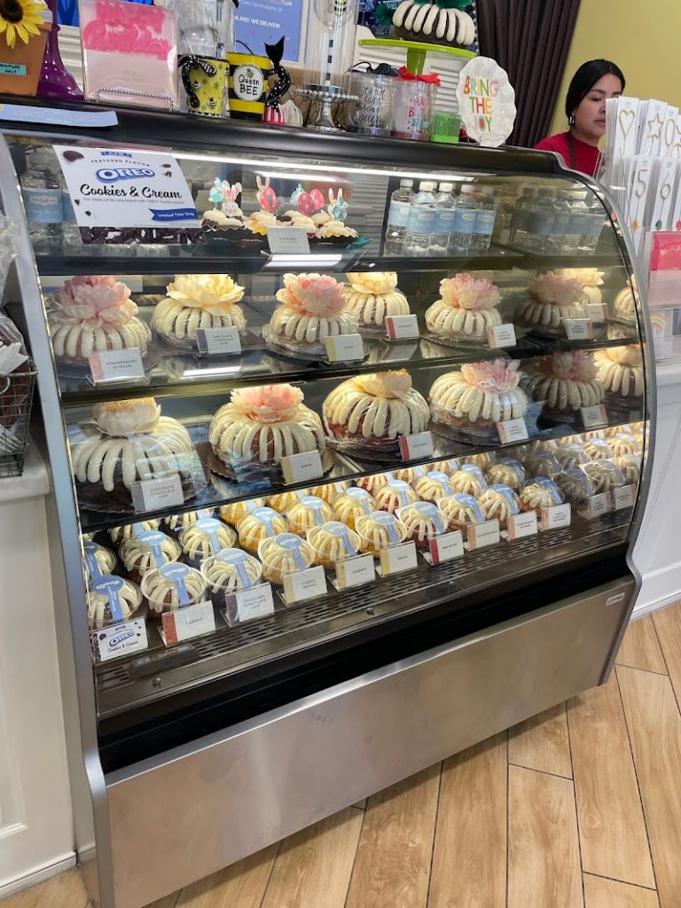 photo.html 25 768x1024